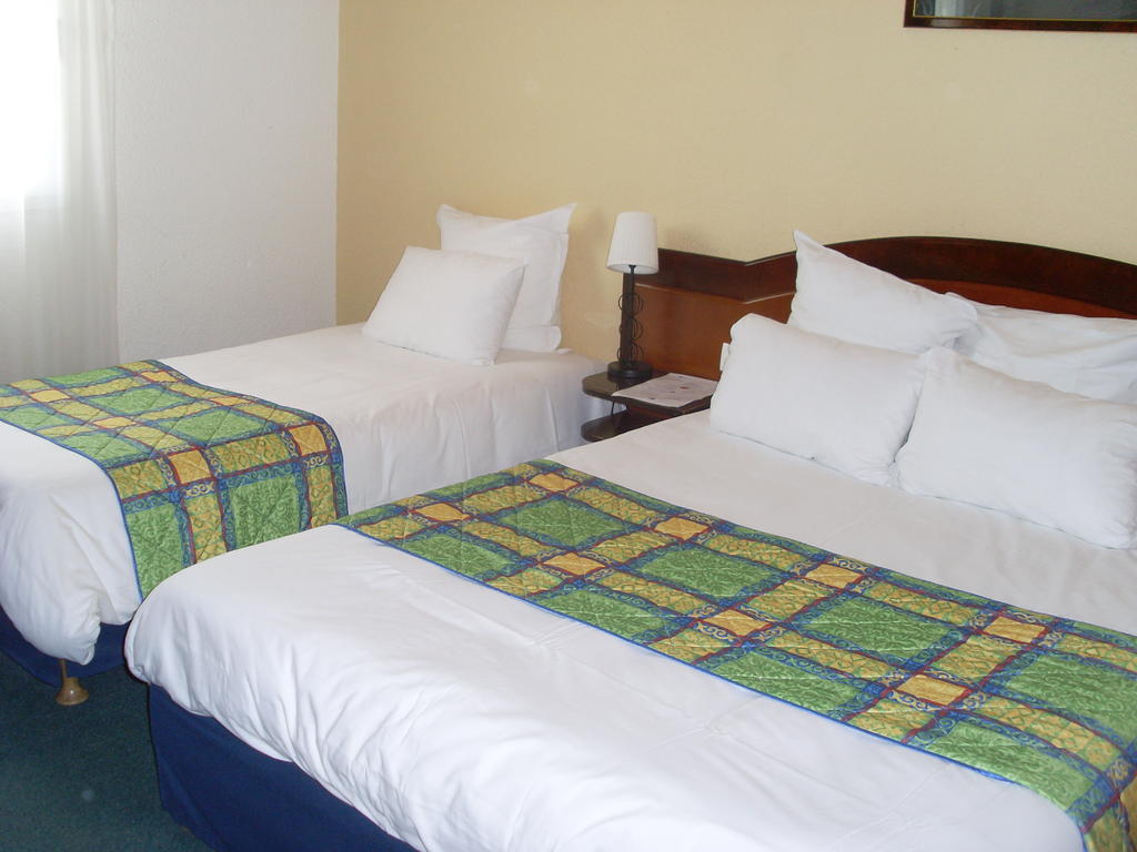 Hotel Air Plus Orly Zimmer foto