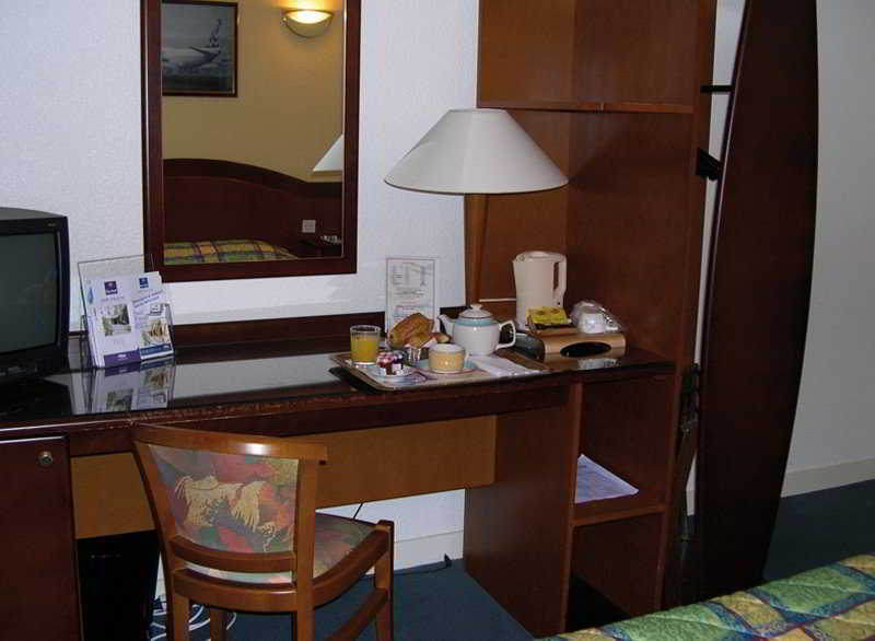 Hotel Air Plus Orly Zimmer foto